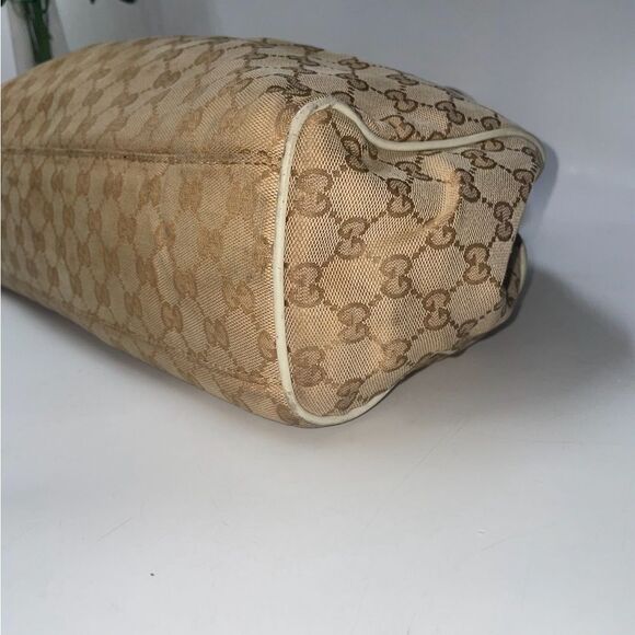 BEAUTIFUL! Authentic Gucci Sukey GG Logo Leather Trim Tote B… - Picture 6 of 13